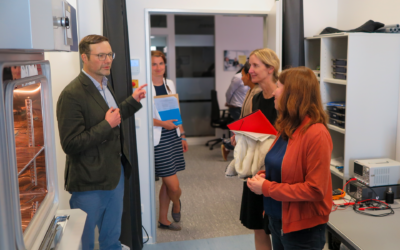 Start-up Commissioner Dr. Christmann visits our high-tech incubator QVLS-HTI